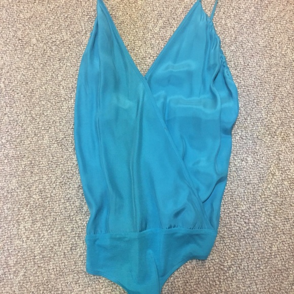 Bebe blue halter top, size small. - Picture 5 of 5
